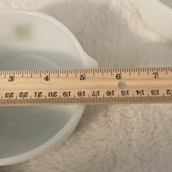 Vintage Anchor Hocking Fire King Bowls - Picture 5 of 9